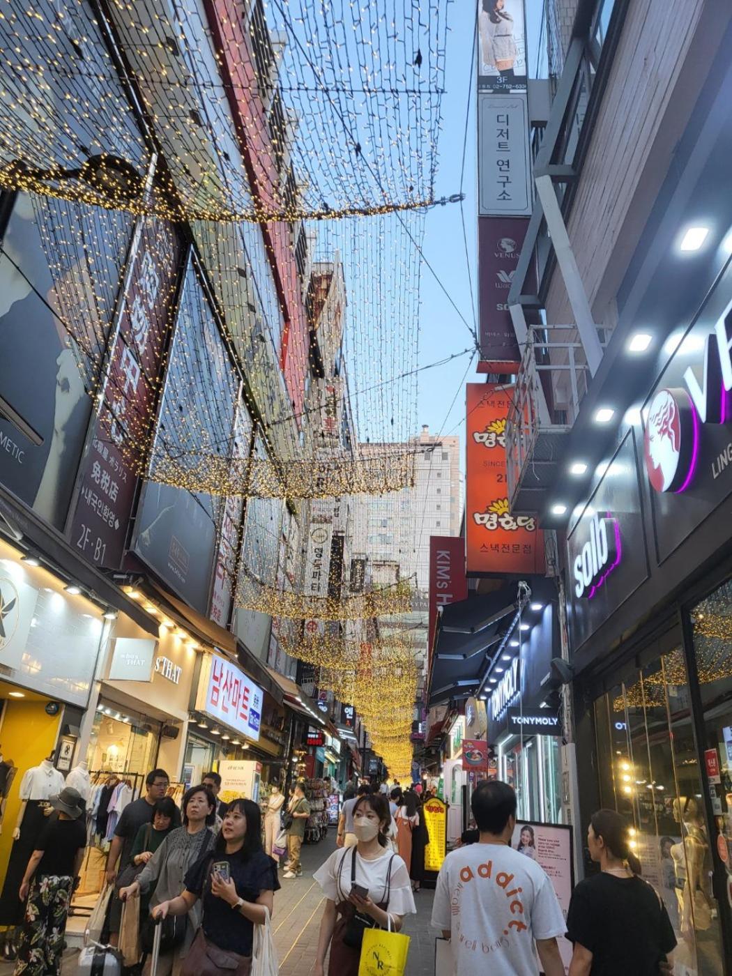 Philstay Myeongdong Metro Seúl Exterior foto
